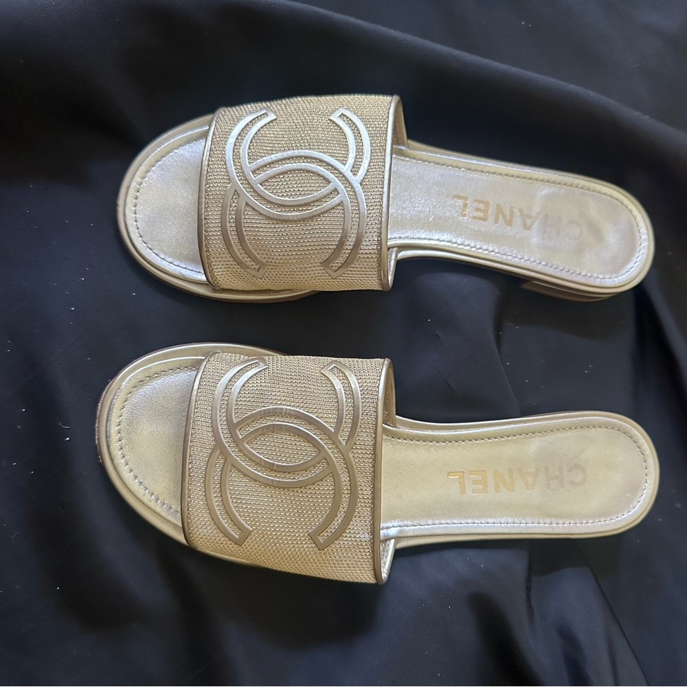 Chanel Gold Mesh Mules Size 38 US 8 - Picture 3 of 13